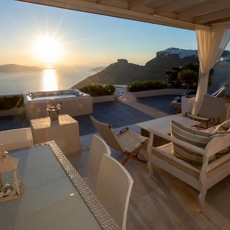 Sunset View Villa Santorini - with Outdoor Jacuzzi Firostefani Esterno foto