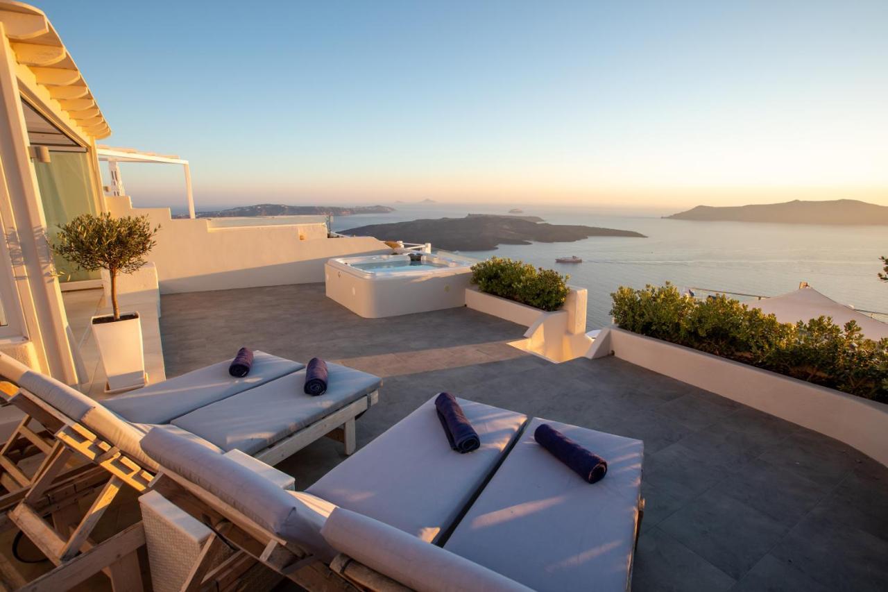 Sunset View Villa Santorini - with Outdoor Jacuzzi Firostefani Esterno foto