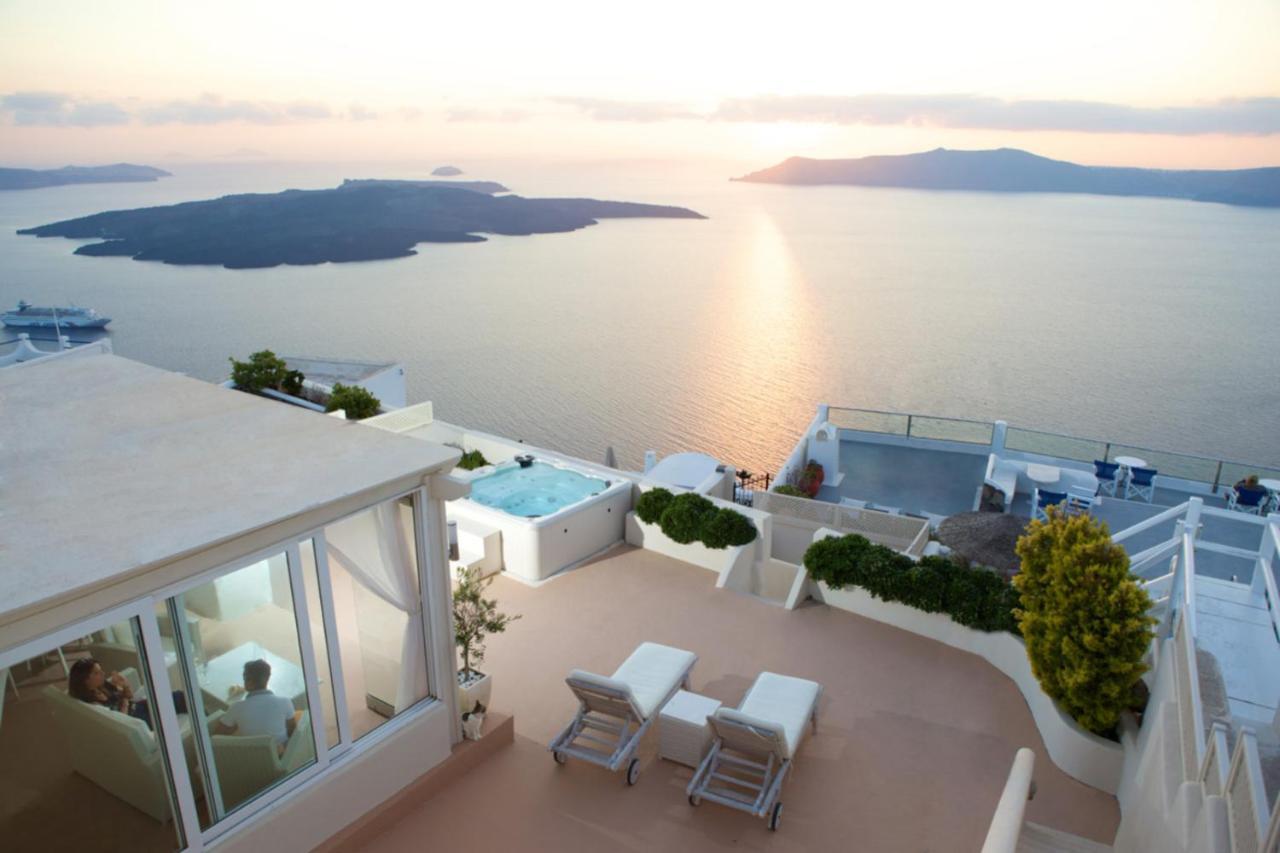Sunset View Villa Santorini - with Outdoor Jacuzzi Firostefani Esterno foto